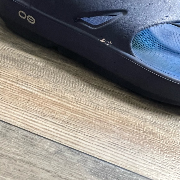 Oofos Blue Sandal- M-9 W-11 - Picture 7 of 10